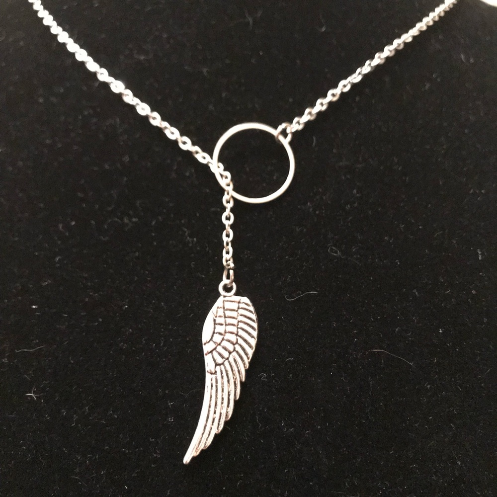 ๐HP๐ Lariat Wing Pendant - Handmade Necklace - Picture 2 of 4